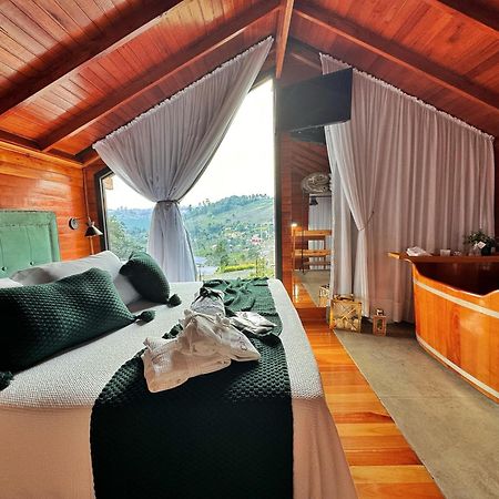 Capanna Del Vale - Um Refugio No Vale Dos Vinhedos Com Experiencia Exclusiva De Degustacao Na Vinicola Dom Candido Бенту-Гонсалвіс Екстер'єр фото